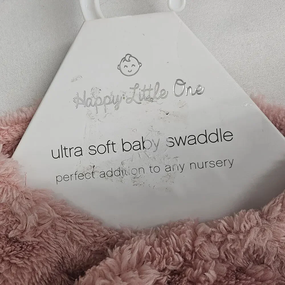 HAPPY LITTLE ONE ULTRA SOFT BABY SWADDLE – PINK – MOON & STARS – CUTE  & PLUSH